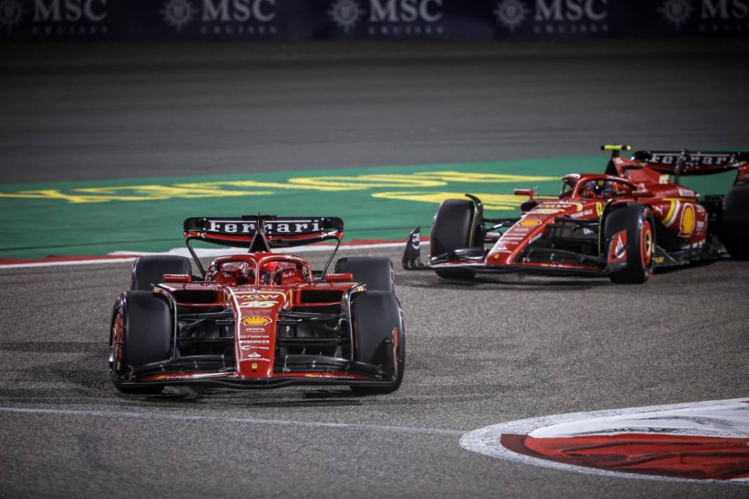 F1'de sezonun ilk yarışı Bahreyn Grand Prix'sini Verstappen kazandı 18